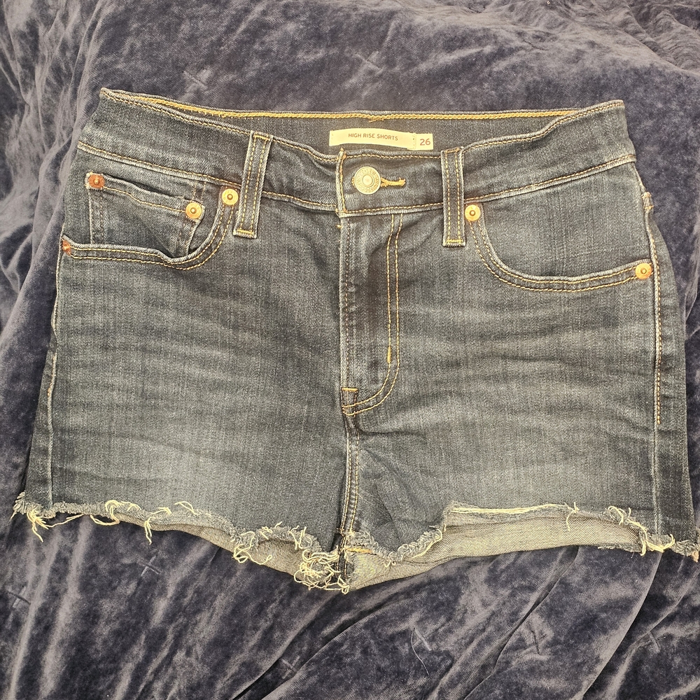 Levi's High Rise Cutoff Shorts - Size 26